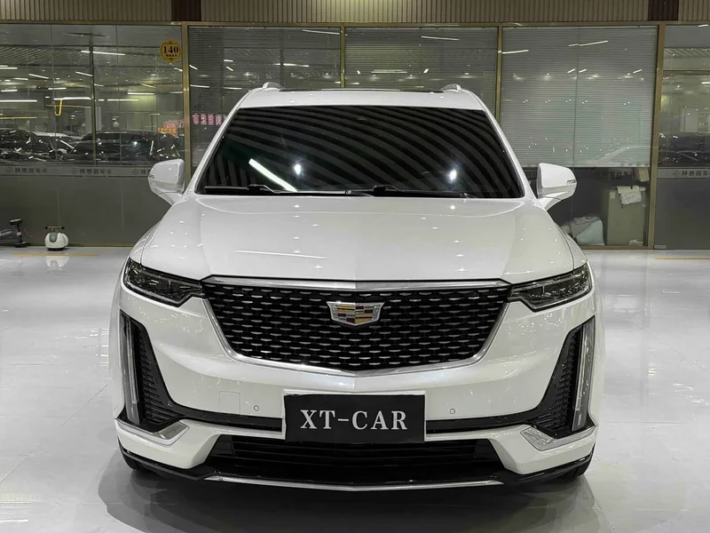 Cadillac XT6 — фото 2