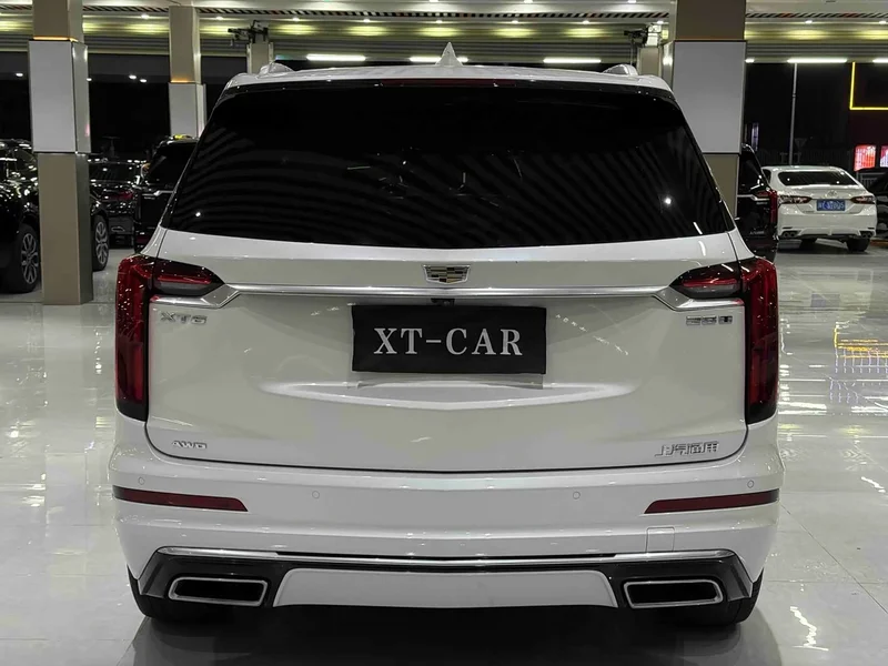 Cadillac XT6 — фото 5