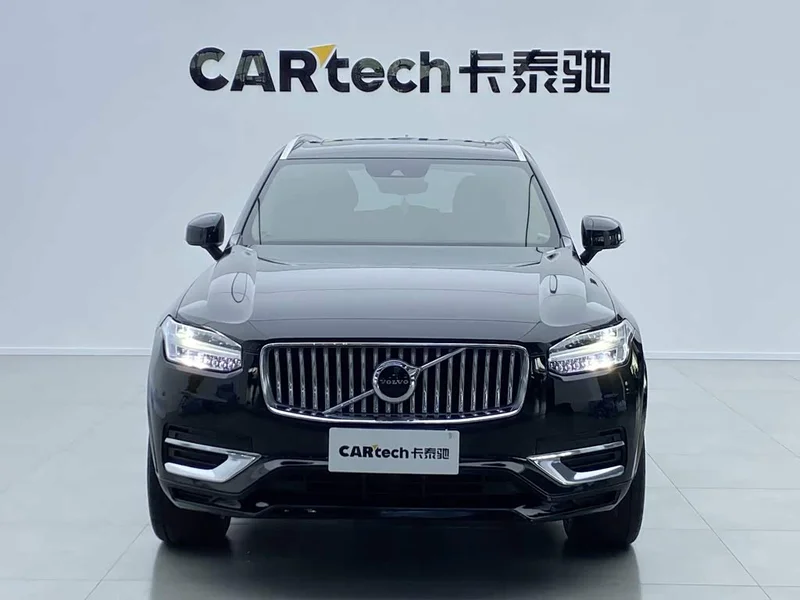 Volvo XC90 — фото 2