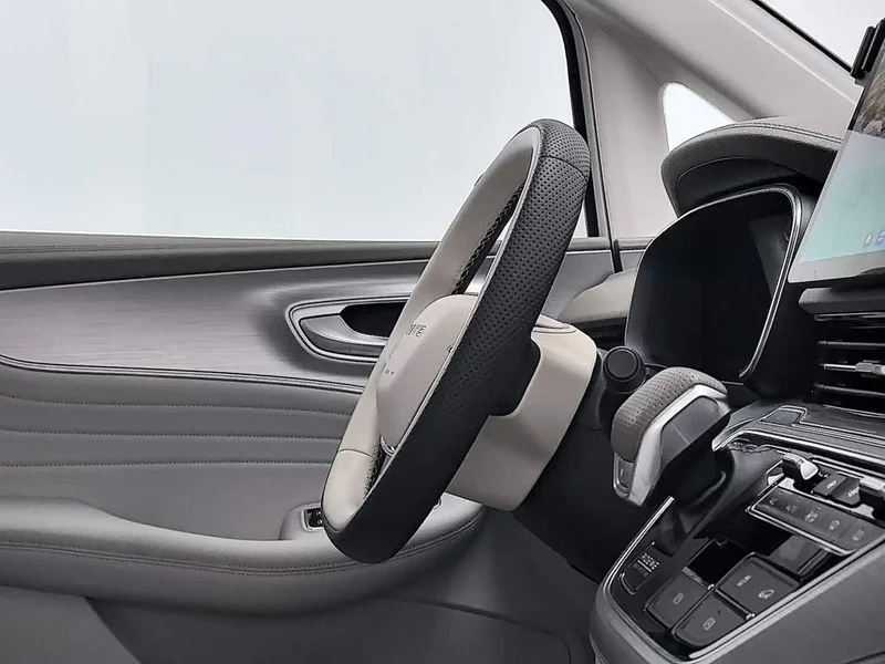 Roewe iMAX8 New Energy — фото 22