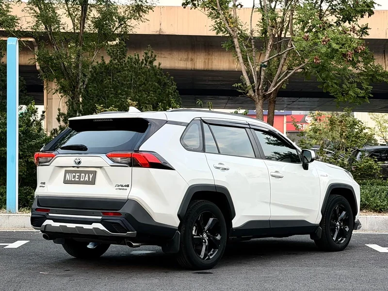 Toyota RAV4 Rongfang — фото 4