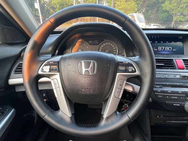 Honda Crosstour — фото 19