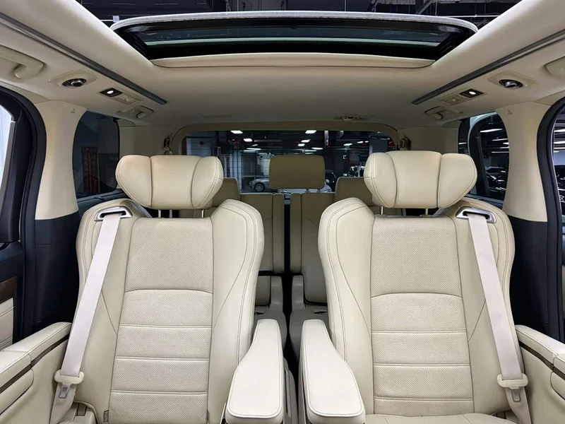 Toyota Alphard — фото 37