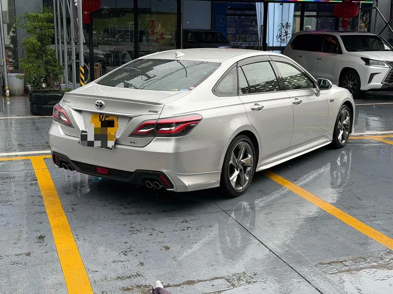 Toyota Crown Imported — фото 14