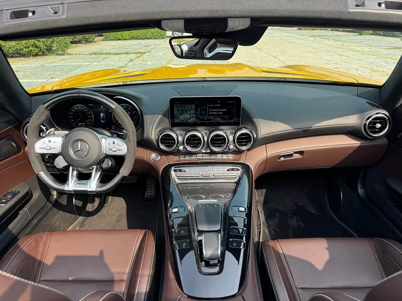 Mercedes-Benz AMG GT — фото 8