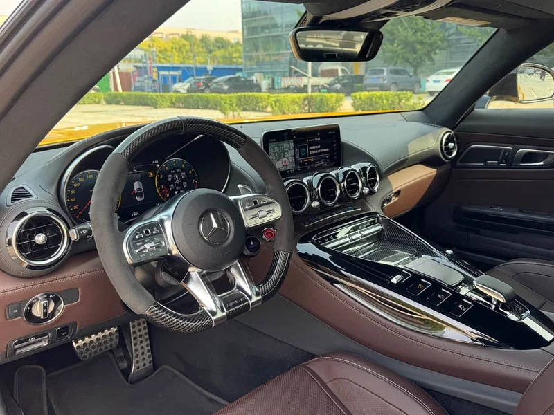 Mercedes-Benz AMG GT — фото 9