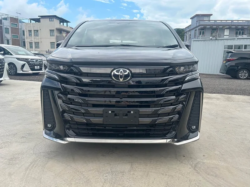 Toyota Vellfire — фото 2