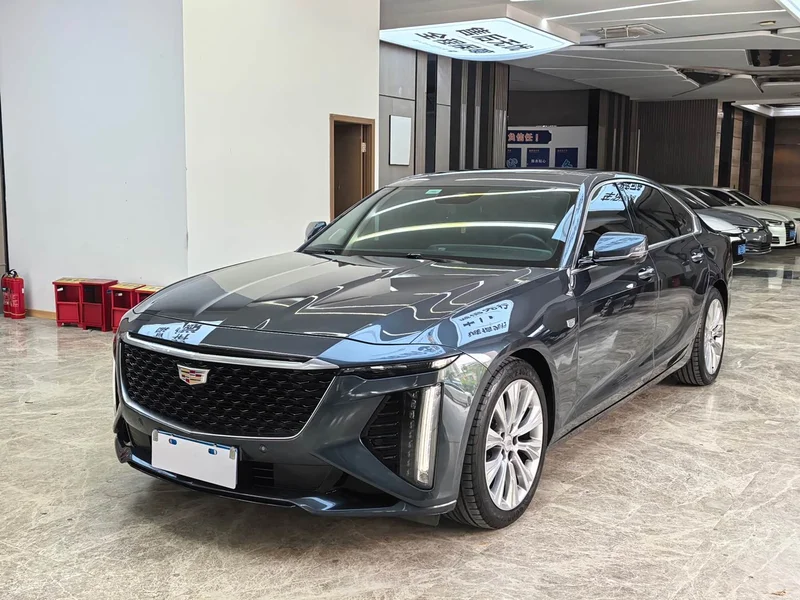 Cadillac CT6 — фото 1