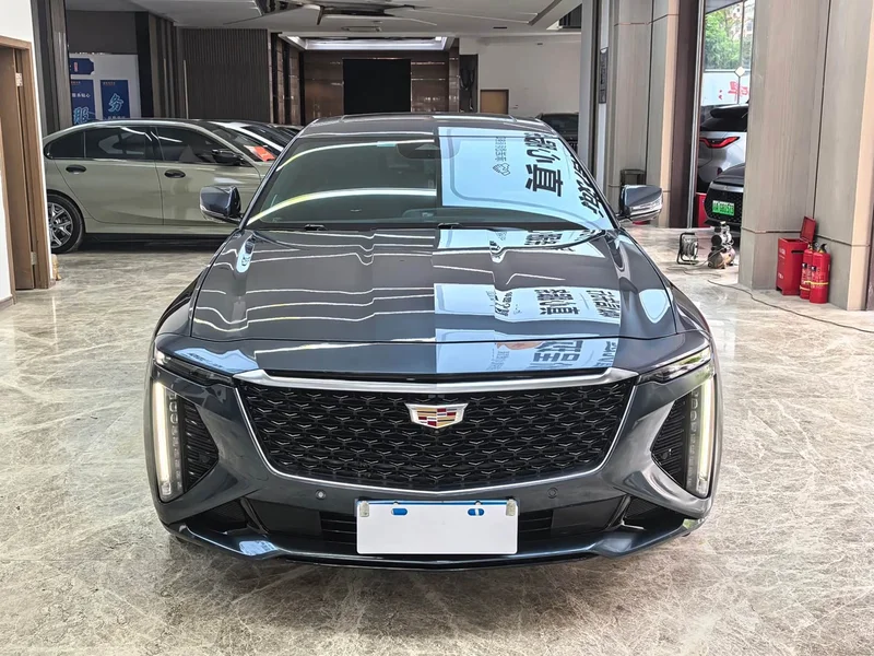 Cadillac CT6 — фото 2