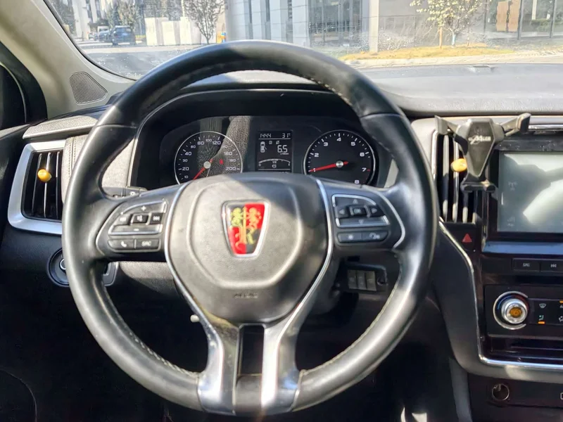 Roewe i6 Classic — фото 14