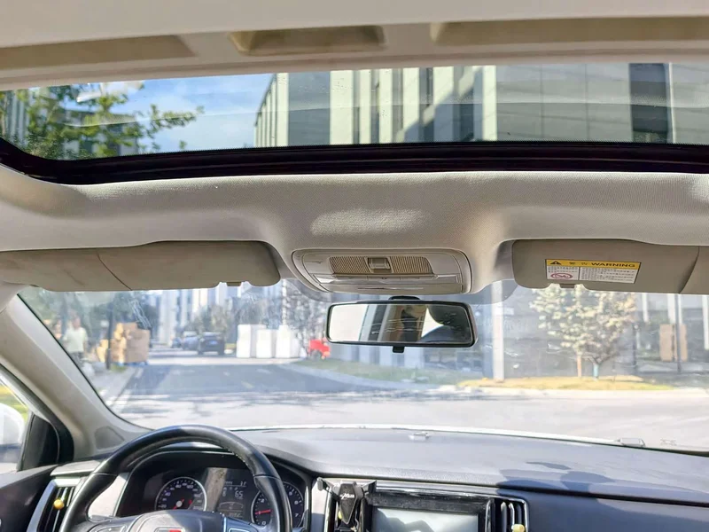 Roewe i6 Classic — фото 18