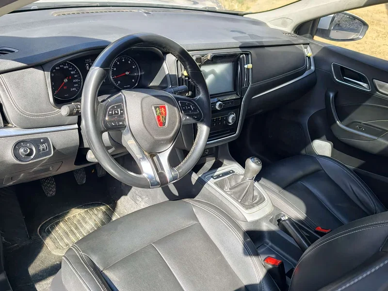 Roewe i6 Classic — фото 6