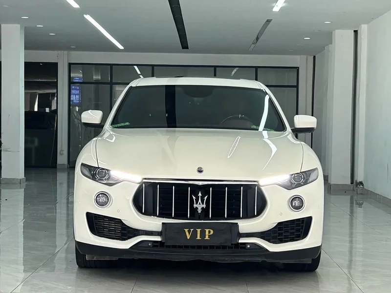 Maserati Levante — фото 2