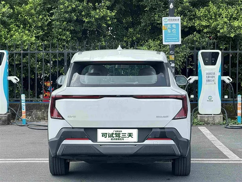 Kia EV5 — фото 8