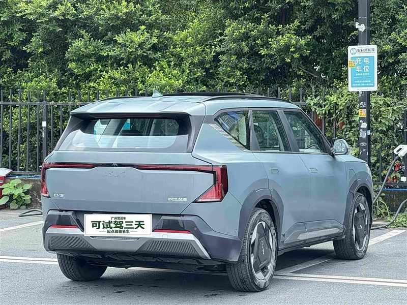 Kia EV5 — фото 9
