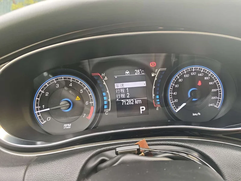 Hyundai i30 — фото 10