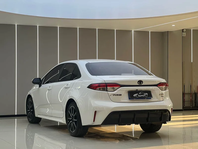 Toyota Levin — фото 18