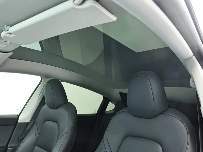Tesla Model Y — фото 13