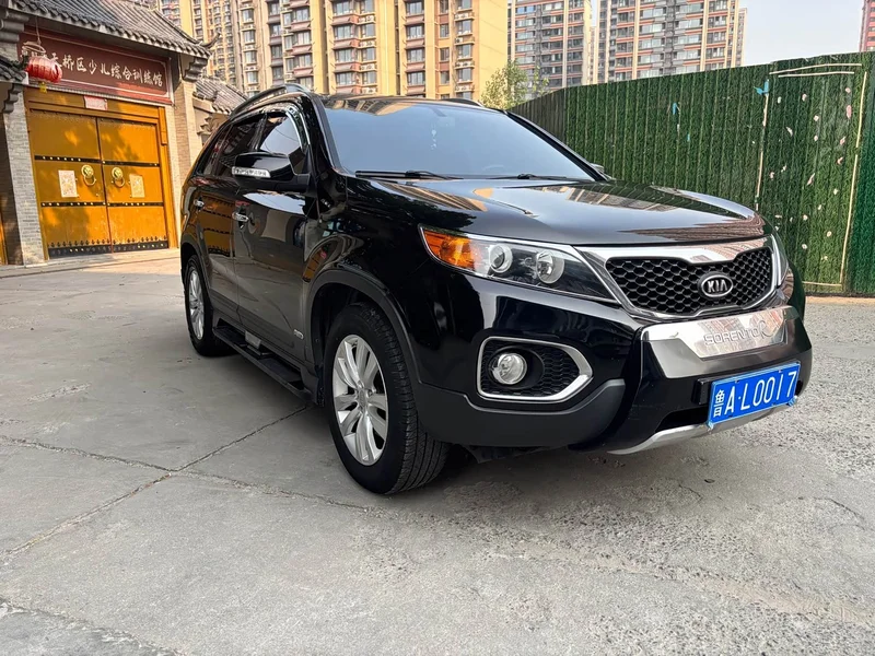 Kia Sorento — фото 3