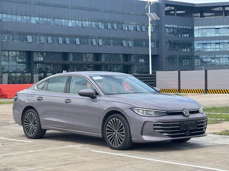 Volkswagen Passat — фото 3
