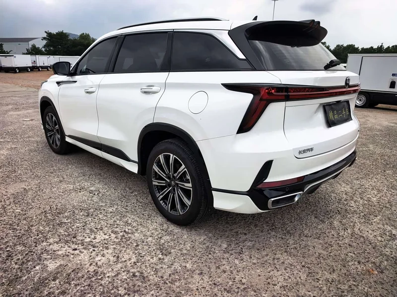 Changan CS75PLUS — фото 12