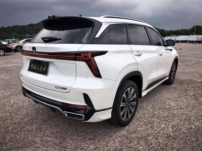 Changan CS75PLUS — фото 10