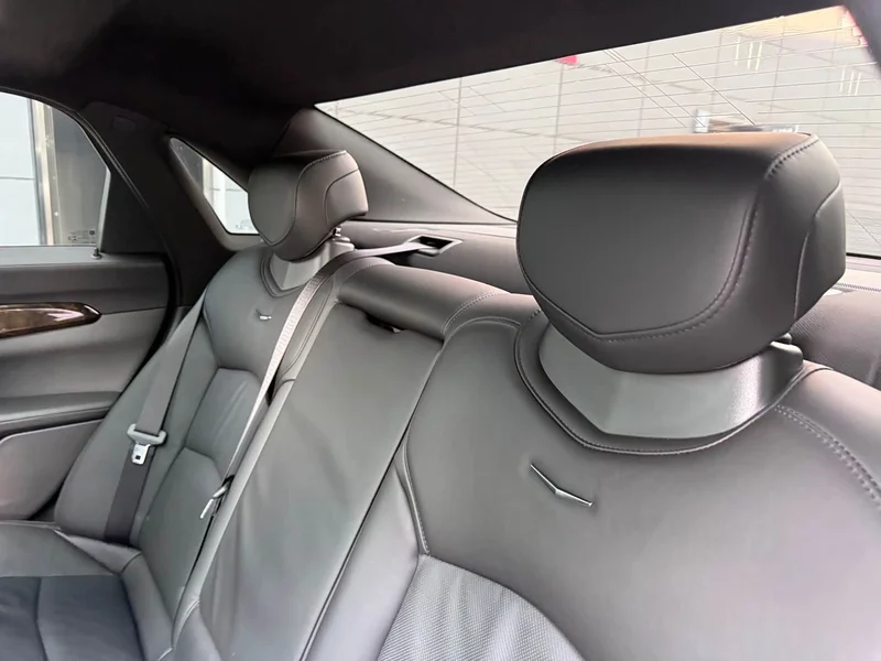 Cadillac CT6 — фото 37