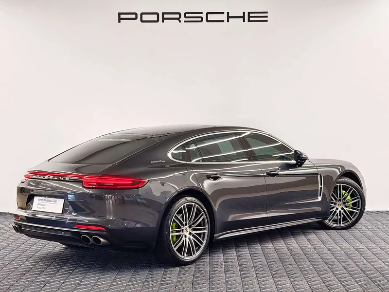 Porsche Panamera — фото 8