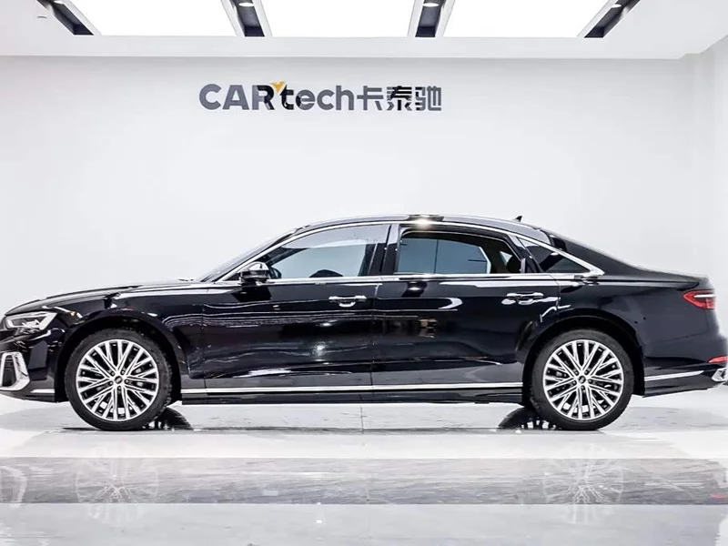 Audi A8 — фото 3