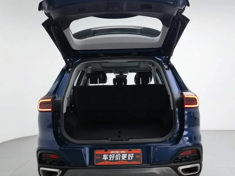 Chery Tiggo 8 — фото 16