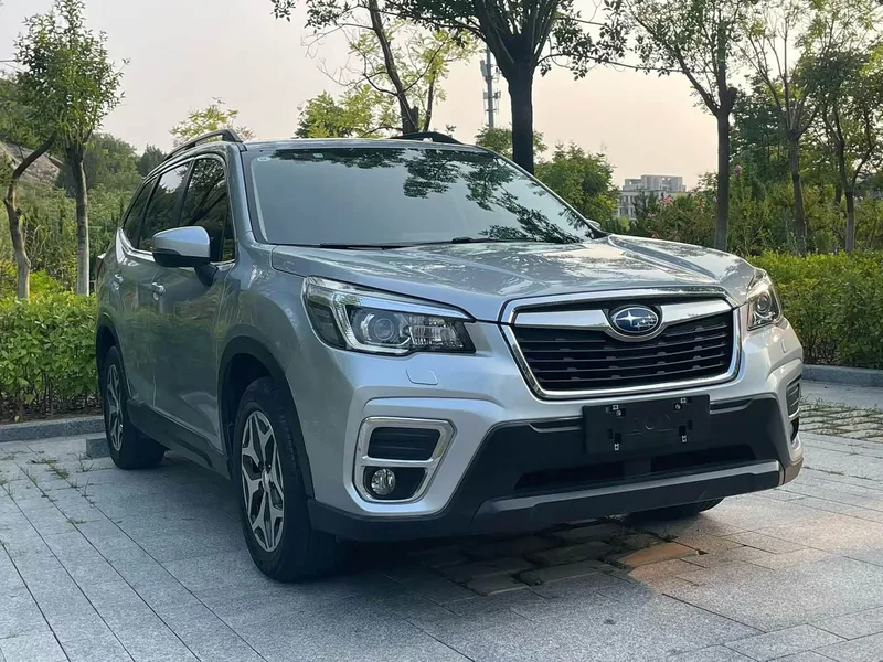 Subaru Forester — фото 3