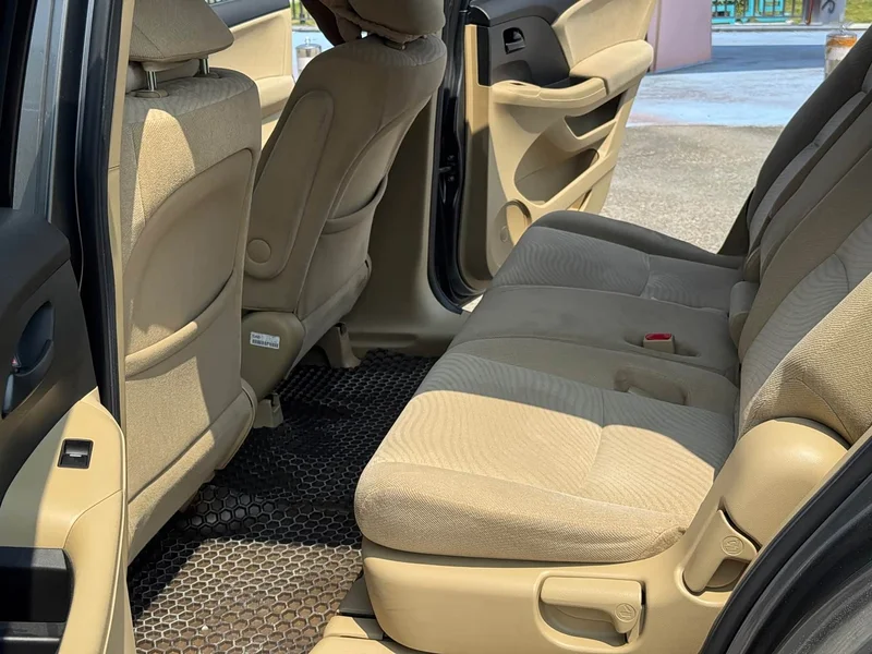 Honda Odyssey — фото 17