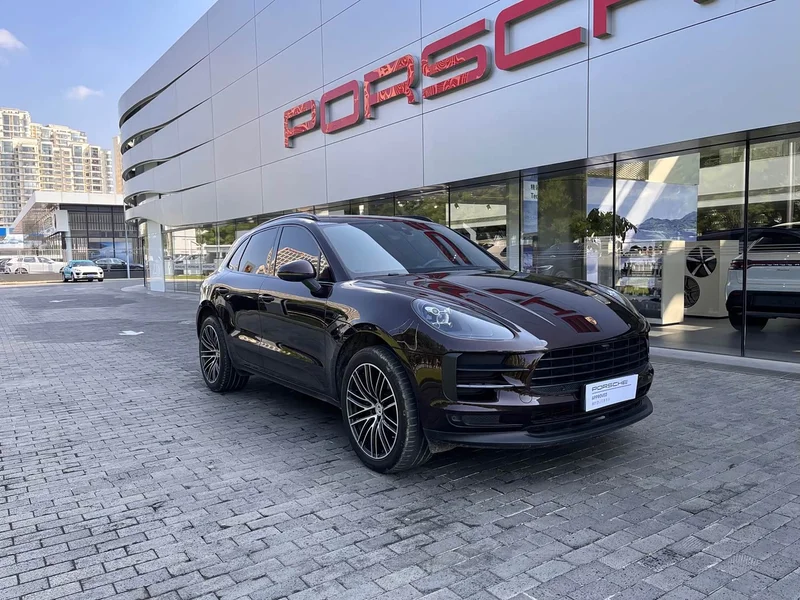 Porsche Macan — фото 1