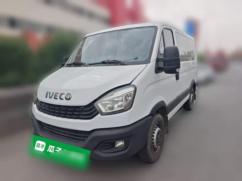 Iveco Eurocargo — фото 1