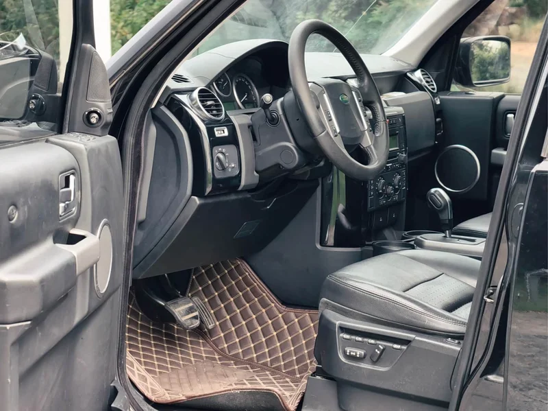 Land Rover Discovery — фото 8