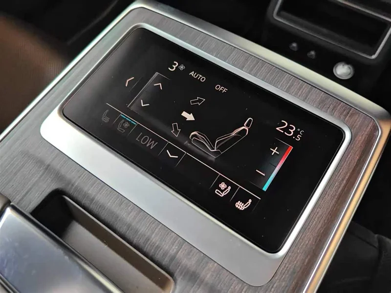 Audi A7L — фото 12