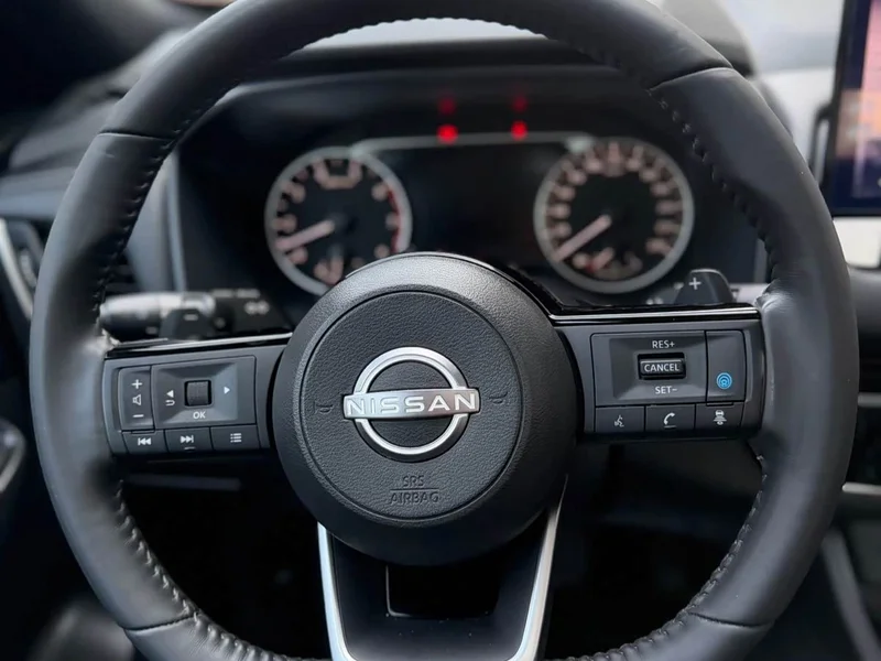 Nissan Qashqai — фото 20