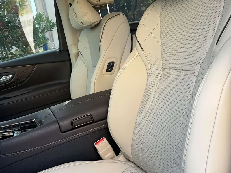 Toyota Vellfire — фото 12