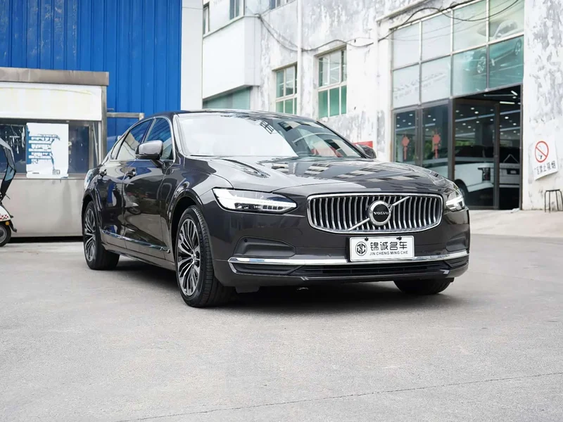 Volvo S90 — фото 4