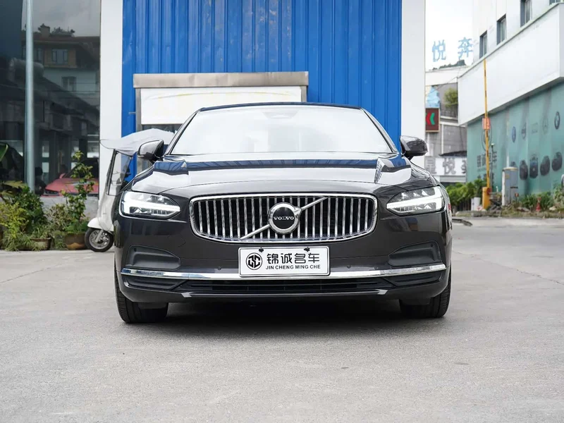 Volvo S90 — фото 9