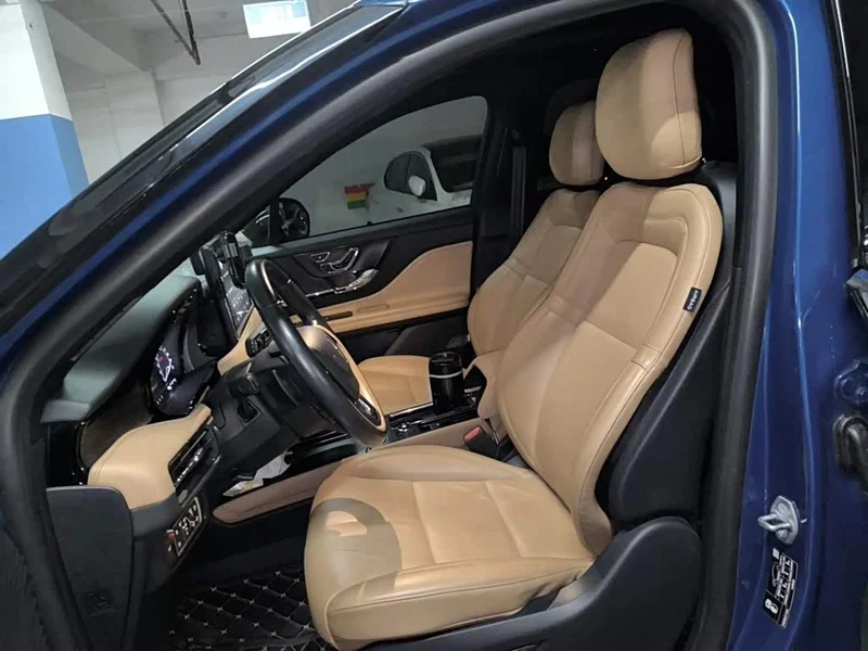 Jeep Renegade — фото 16