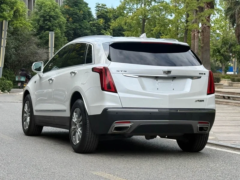 Cadillac XT5 — фото 5