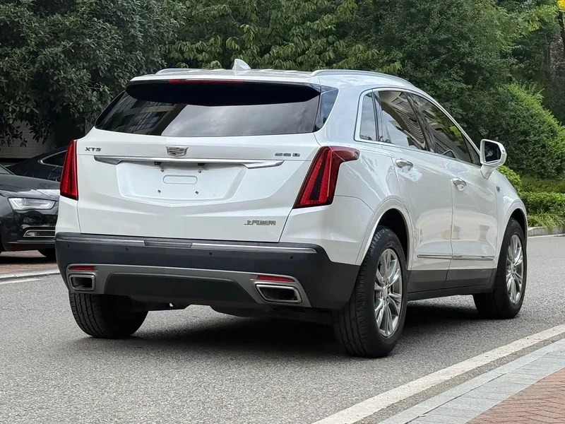 Cadillac XT5 — фото 6