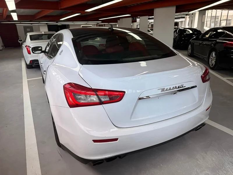 Maserati Ghibli — фото 8