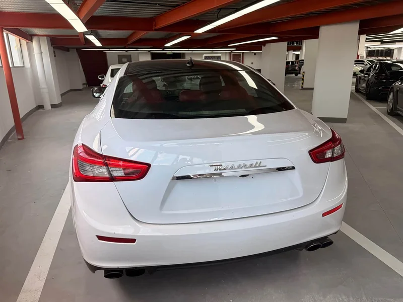 Maserati Ghibli — фото 9