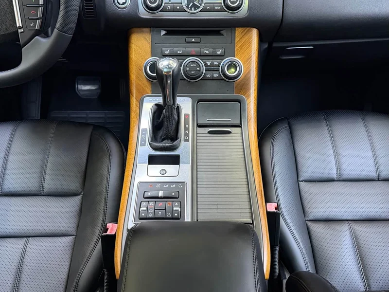 Land Rover Range Rover — фото 16
