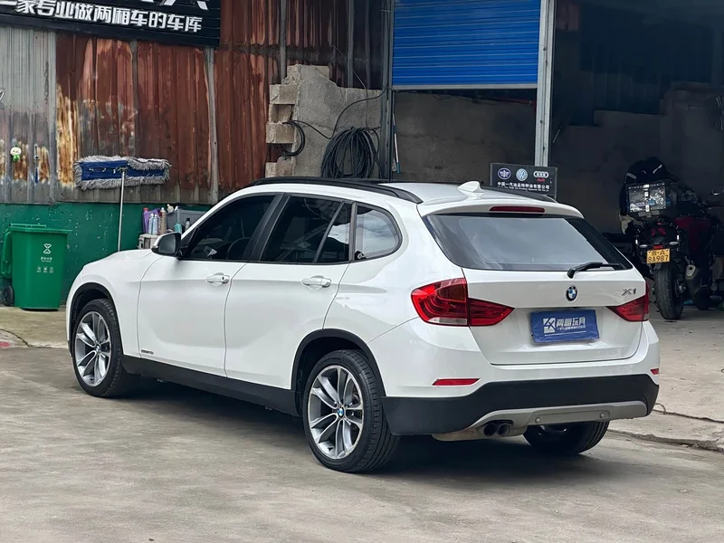 BMW X1 — фото 4