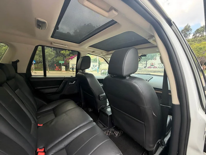 Land Rover Freelander 2 — фото 21