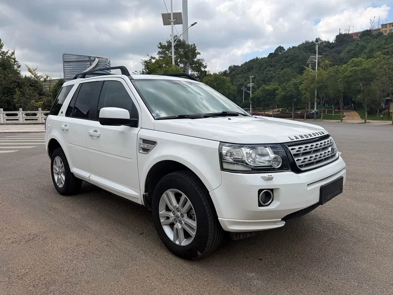 Land Rover Freelander 2 — фото 3