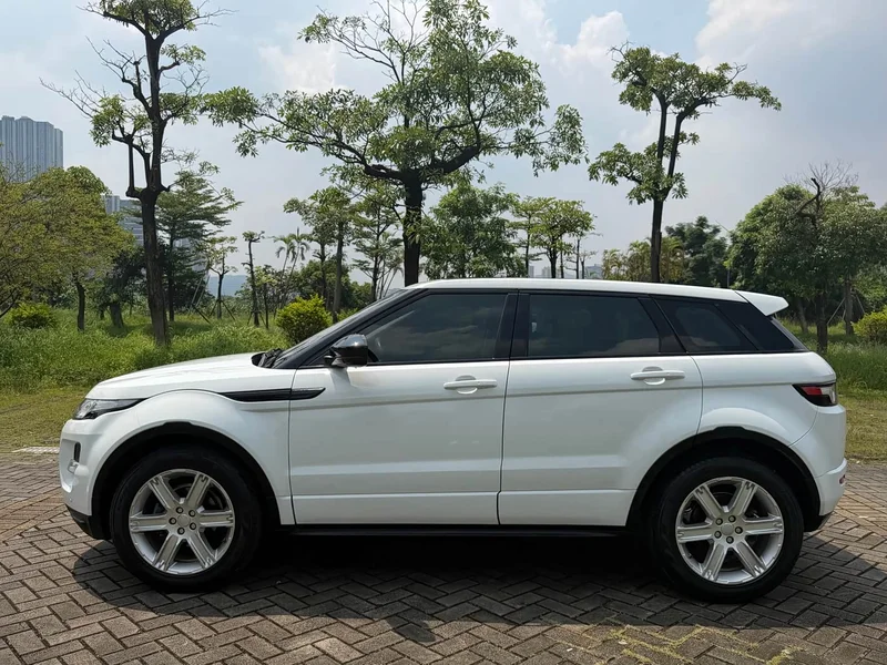 Land Rover Range Rover — фото 19